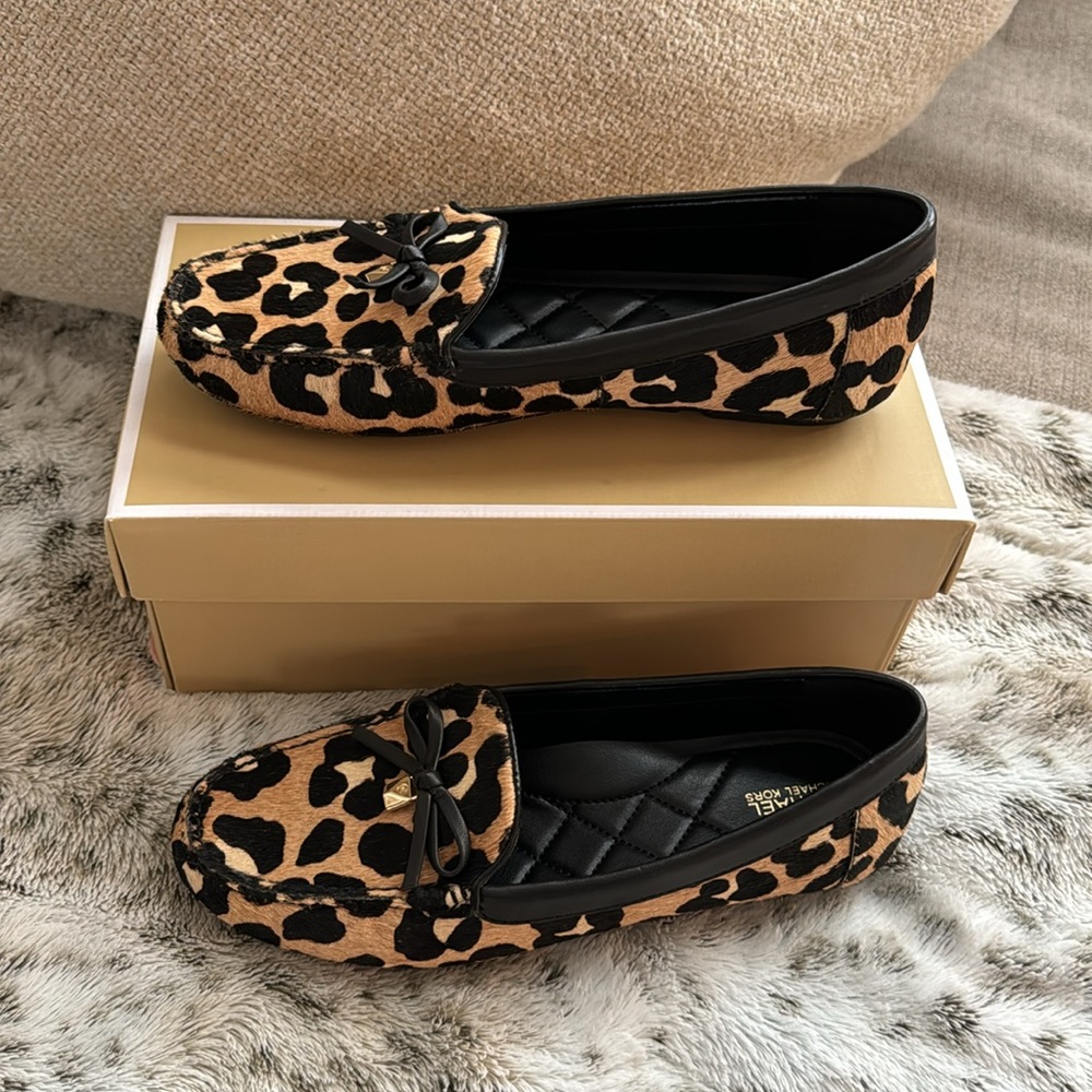 Michael Kors Juliette Moccasins - Picture 3 of 6